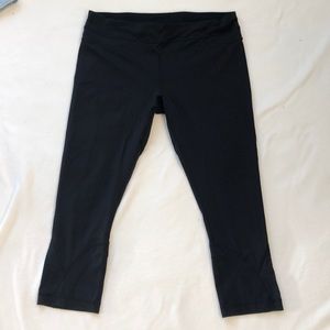 Lululemon black leggings in GUC